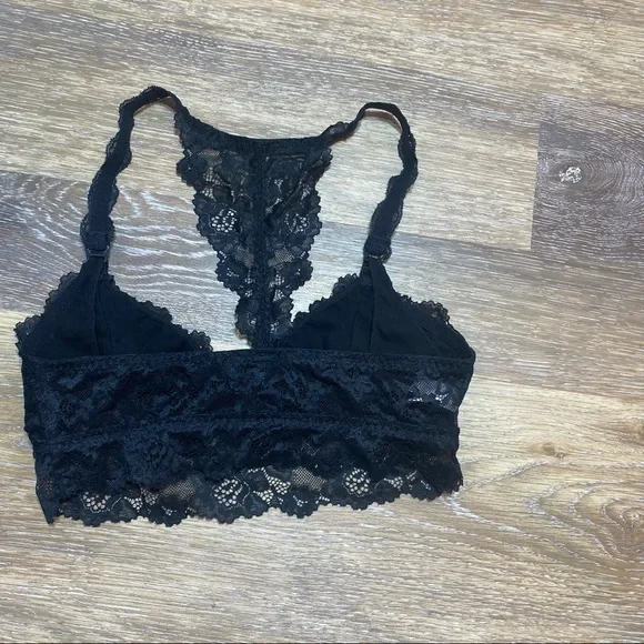 GILLIGAN & O.MALLEY BRALETTE, RACERBACK, BLACK LACE - Picture 4 of 6
